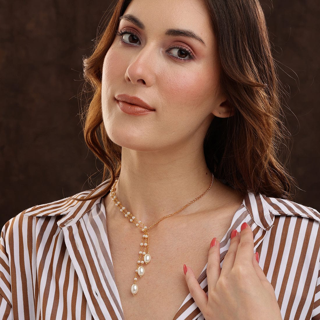 Beaded Pearl Drop One-Sided Layered Necklace - Image 2