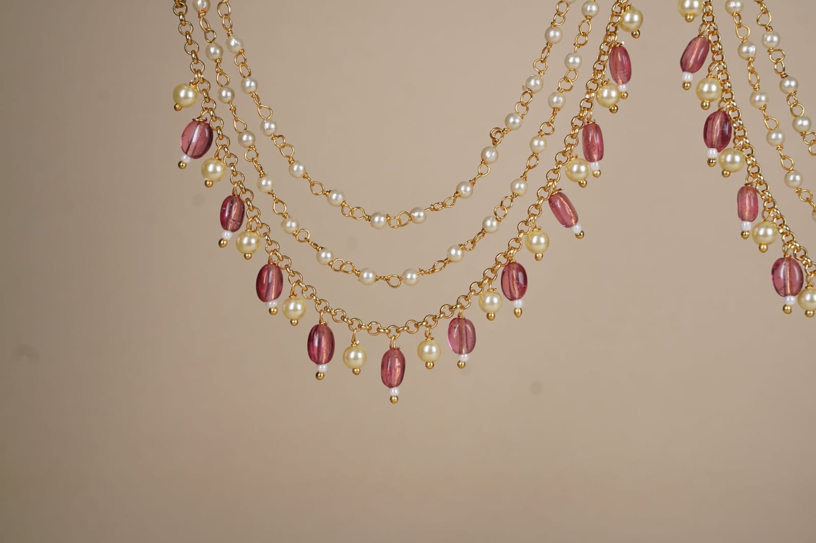 Gold Finish Kundan Polki Ear Chain - Image 4