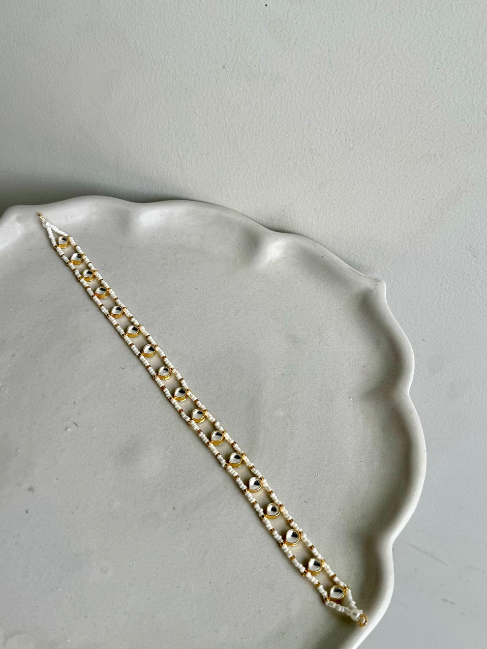 Gold Kundan Studded Mathapatti