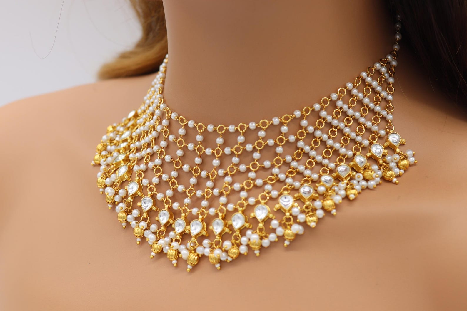 Gold Kundan Pearl Choker Necklace Set: Indian Jewelry - Image 2