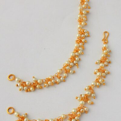 Earchains