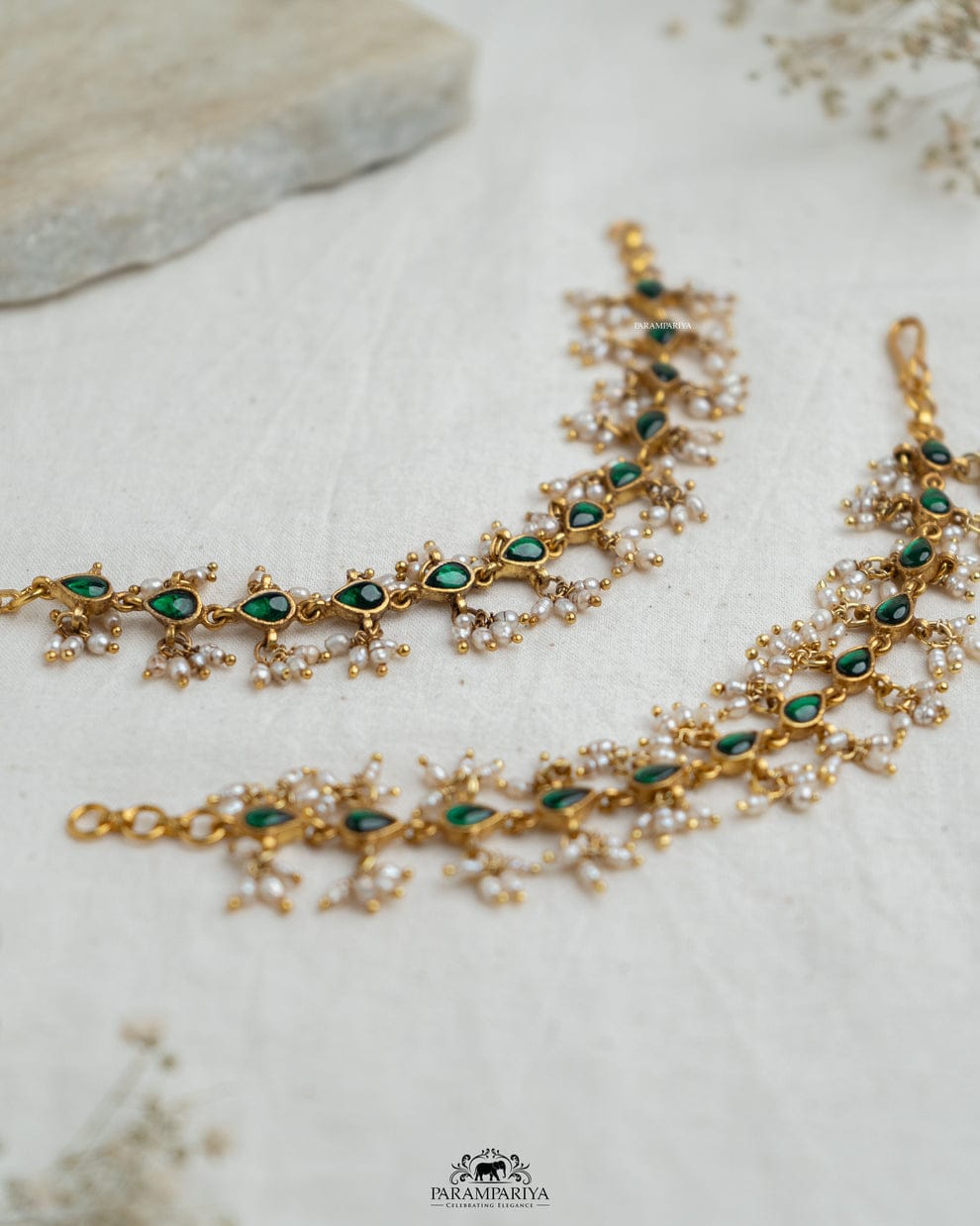 Paachi kundan Pearl Beaded Earchains - Image 3