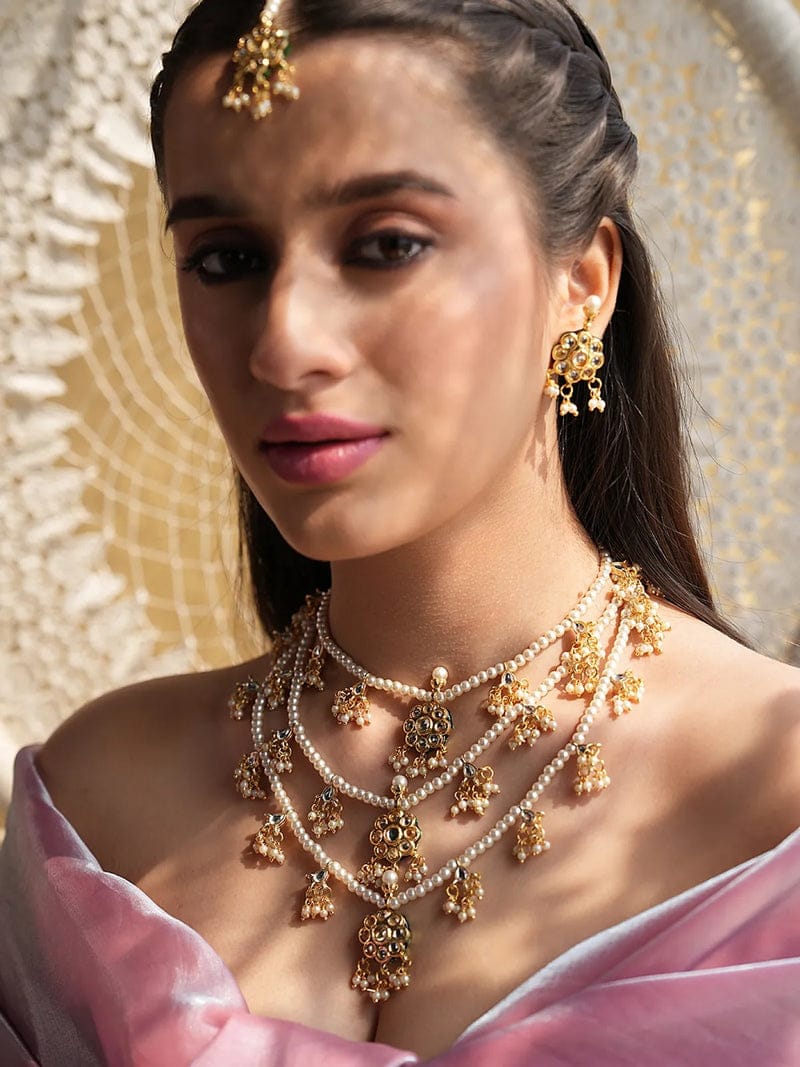 3-layered kundan necklace set with mangtika - Image 2