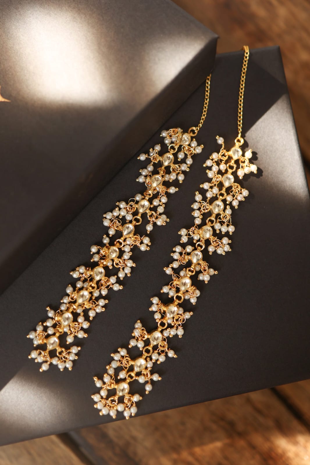 Gold Plated Kundan Stones Studded Teardrop Shaped Earchain Jhumka Jhumki Pearl Earrings