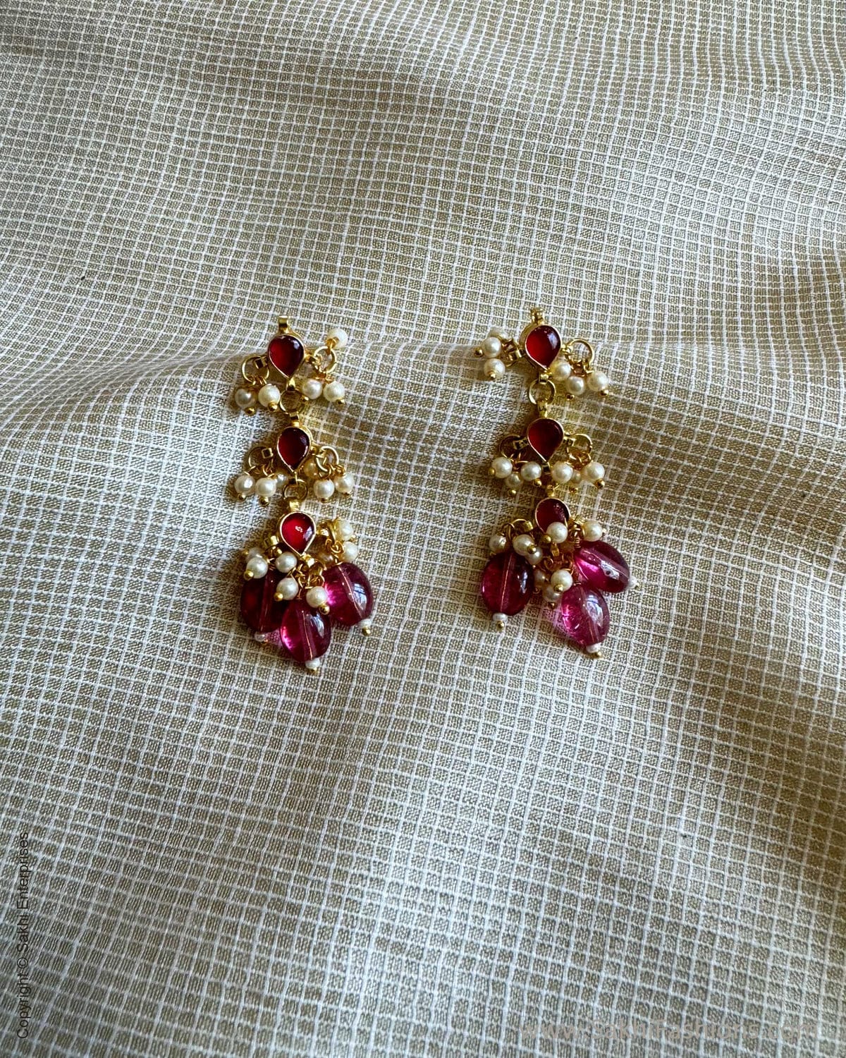 Red Kundan Pearl Necklace - Image 3