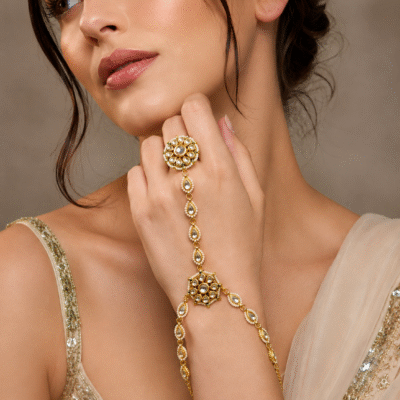 Floral Kundan & Pearl Haathphool (Pack Of 2)
