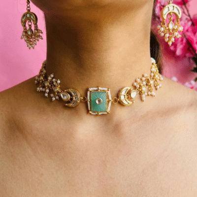 Handcrafted Kundan Choker with Matching Earrings