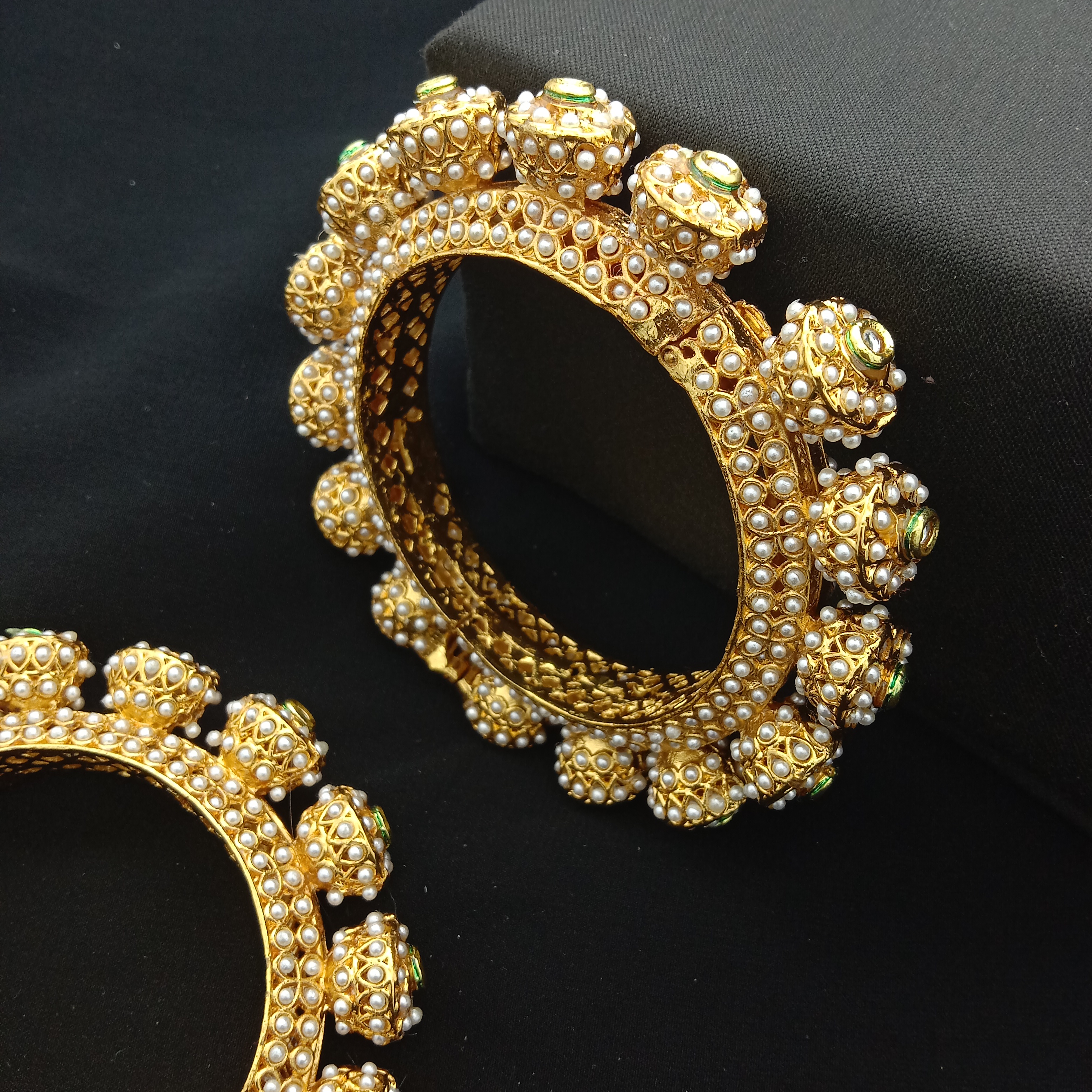 Traditional Meenakari Bridal Bangle Set (Pack Of 2)