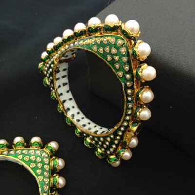 Traditional Meenakari Bridal Bangle Set (Pack Of 2)