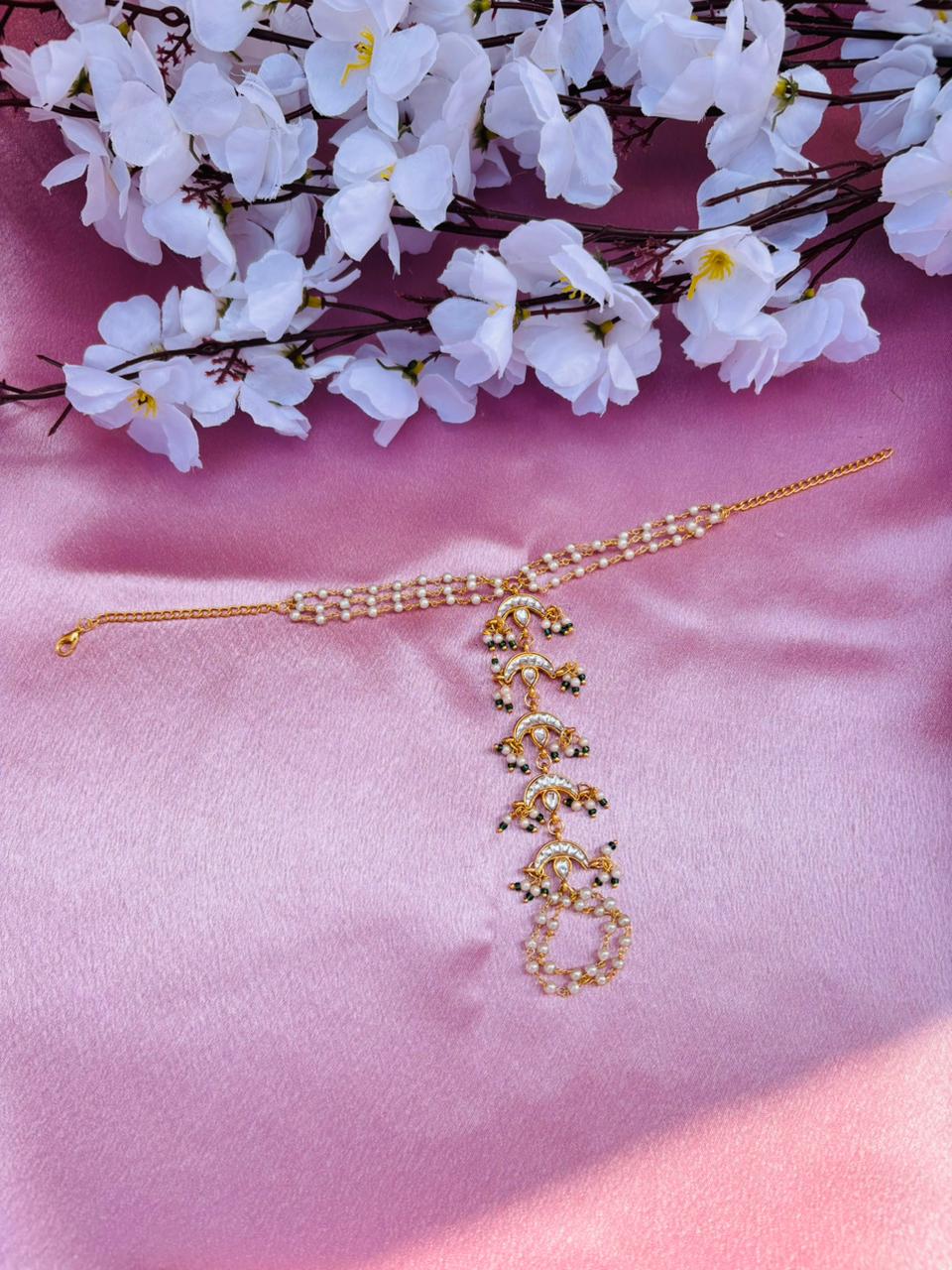 Moon Design Kundan Haathphool Pack Of 2)