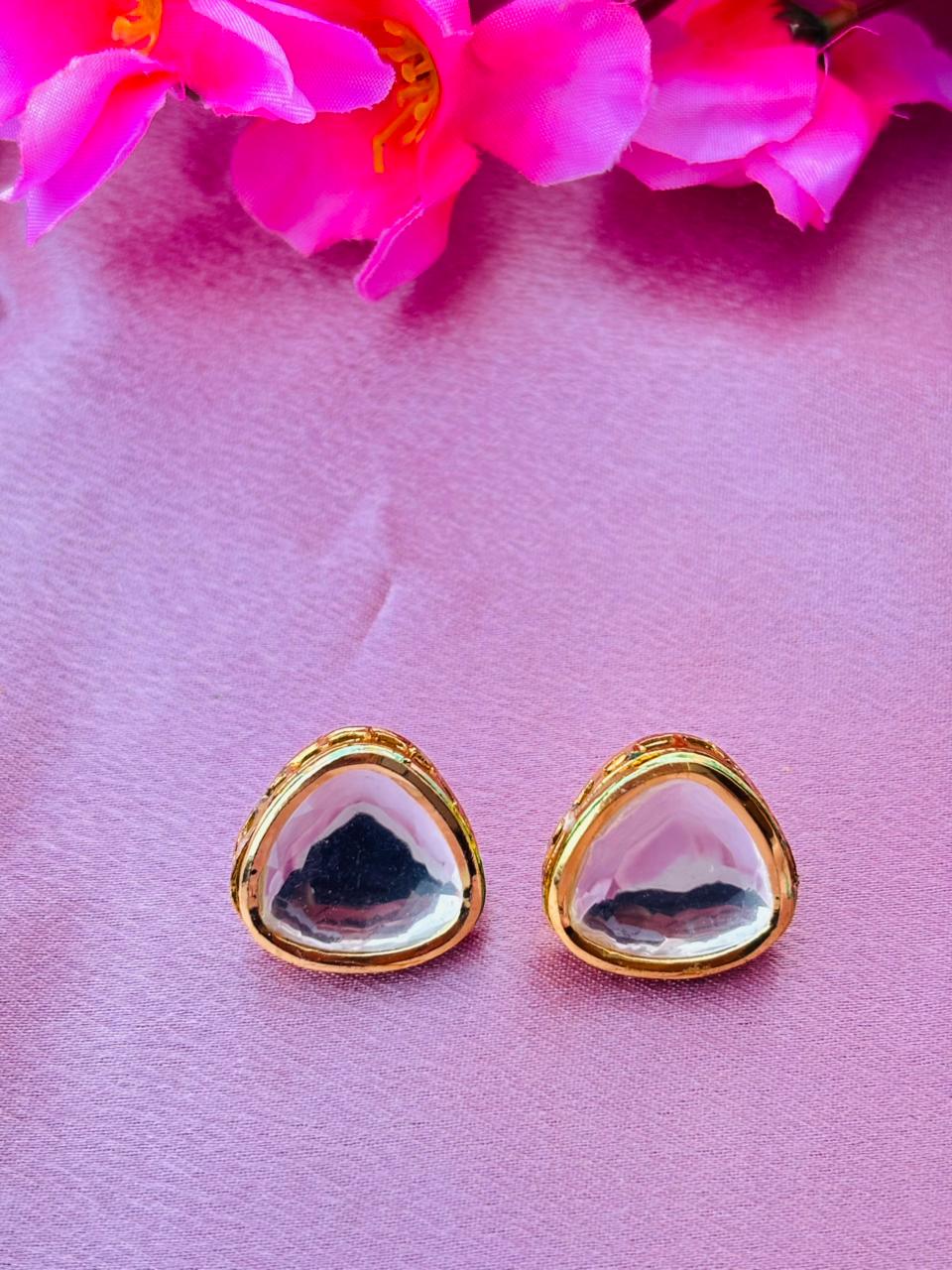 Minimalist Pear Kundan Stud Earrings - Image 2