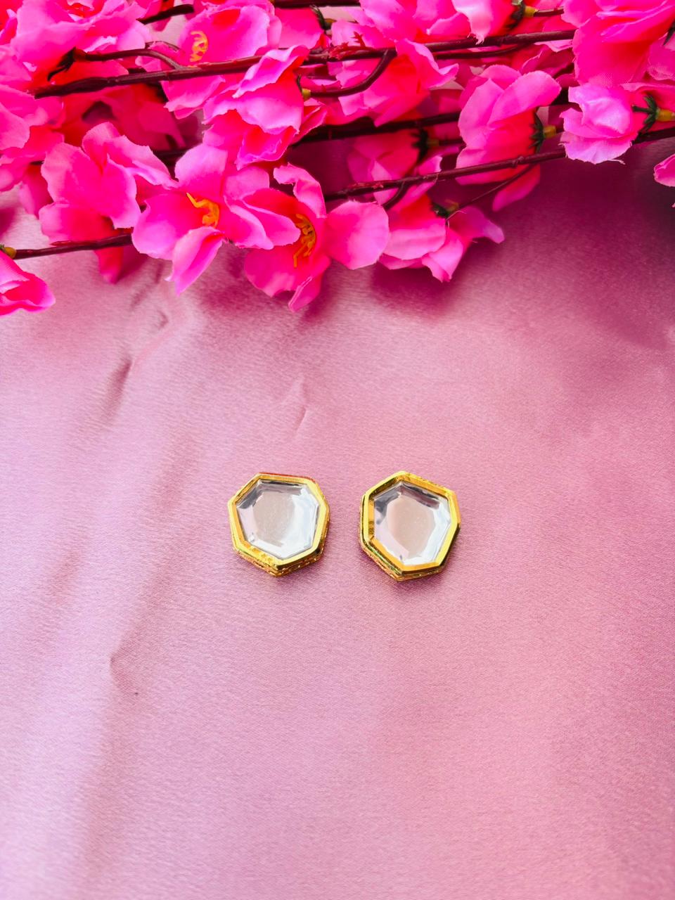 Minimalist Hexagon Kundan Stud Earrings
