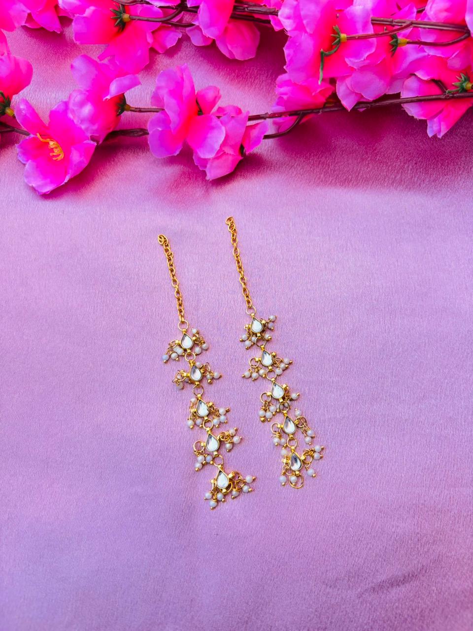The Naaz: Elegant Kundan-Style Pearl Drop Ear Sahare