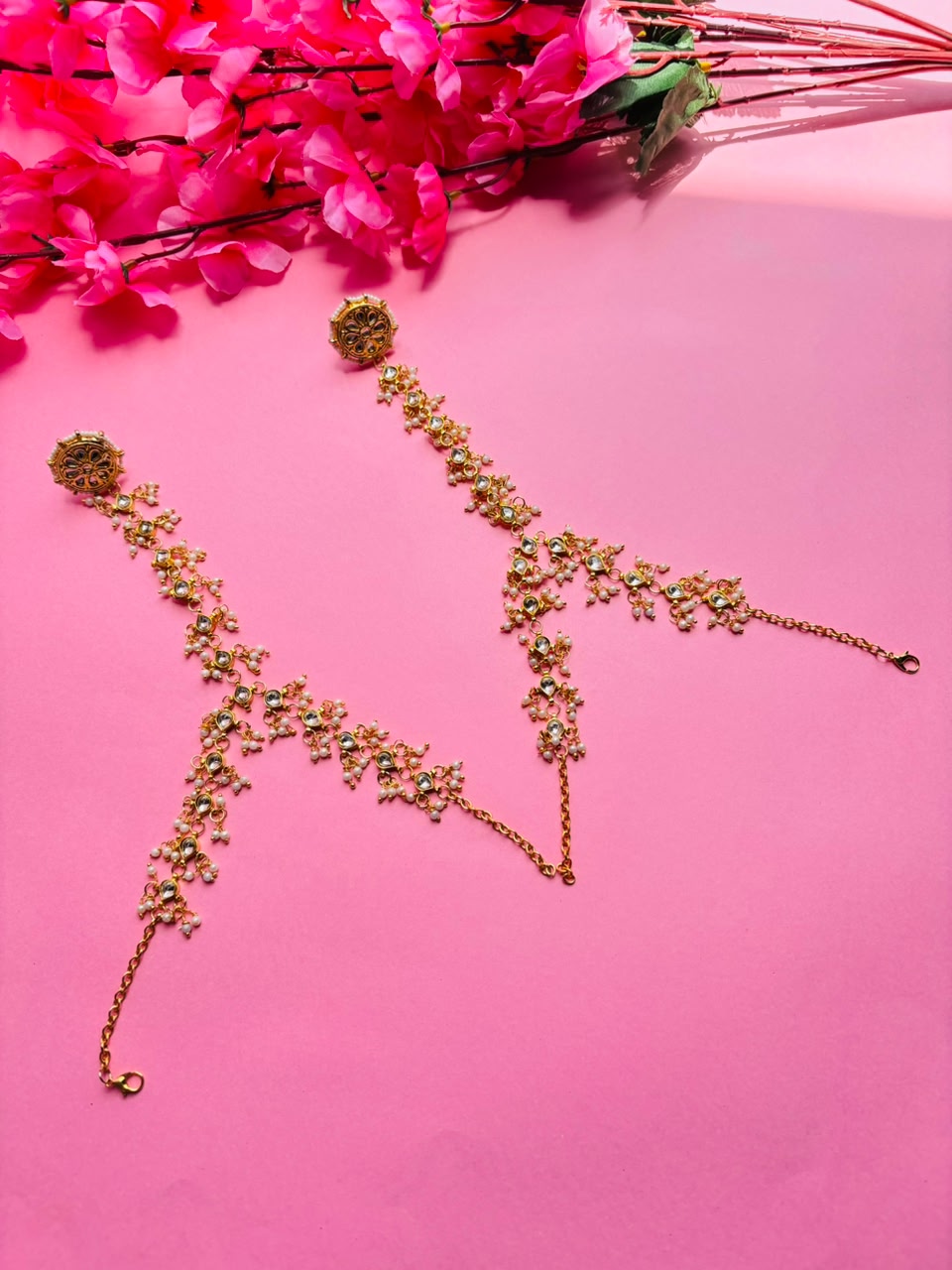 Floral Kundan Mathapatti Headpiece (Pack Of 2) - Image 2