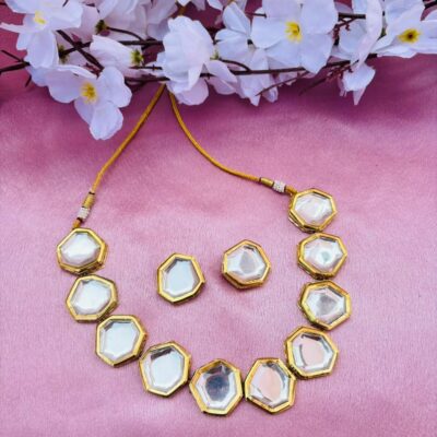 Kundan Choker Necklace Set with Earrings
