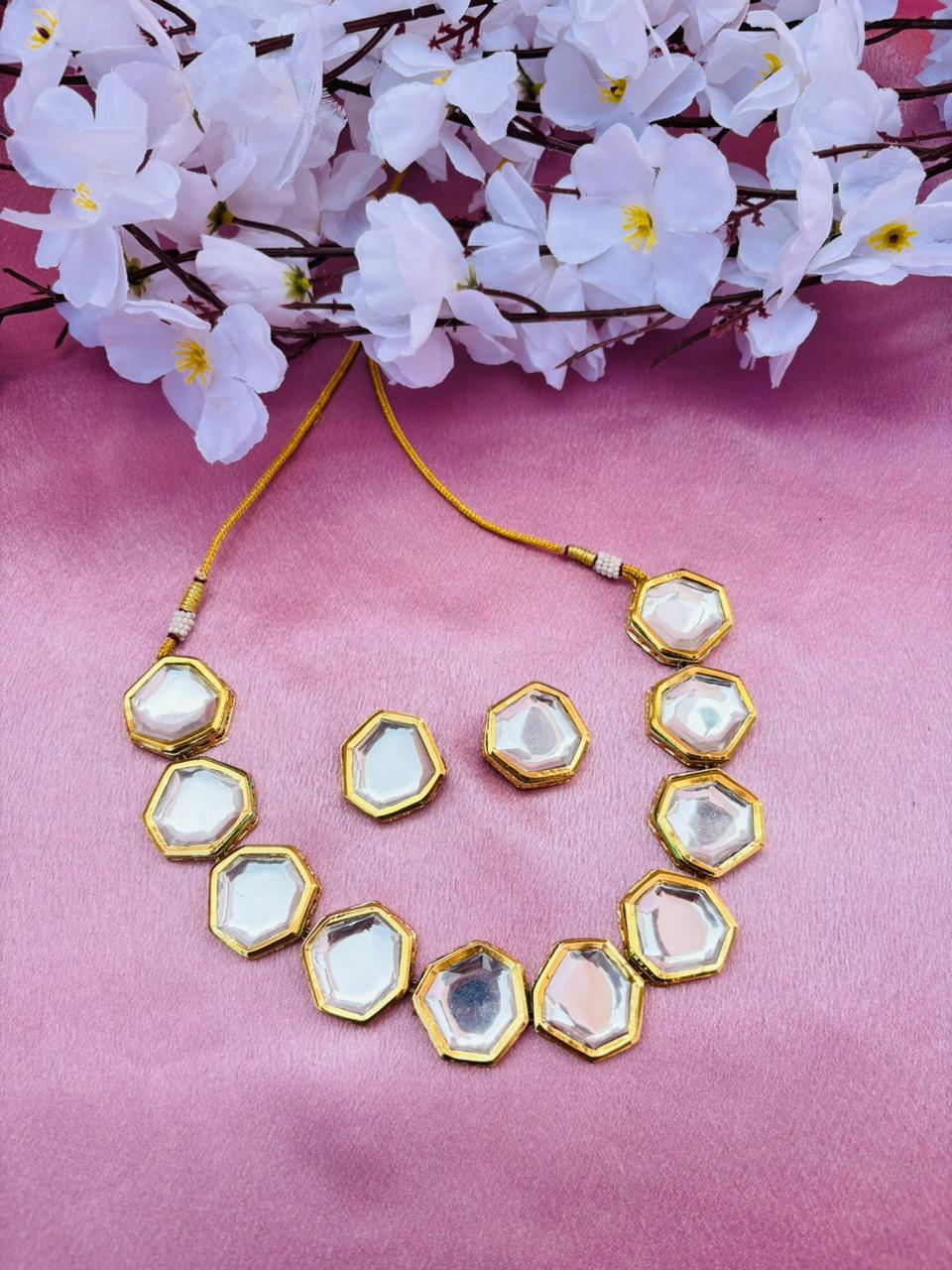 Kundan Choker Necklace Set with Earrings