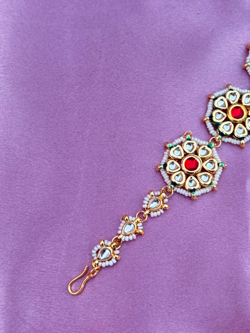 Traditional Floral Design Kundan Headpiece - Image 3