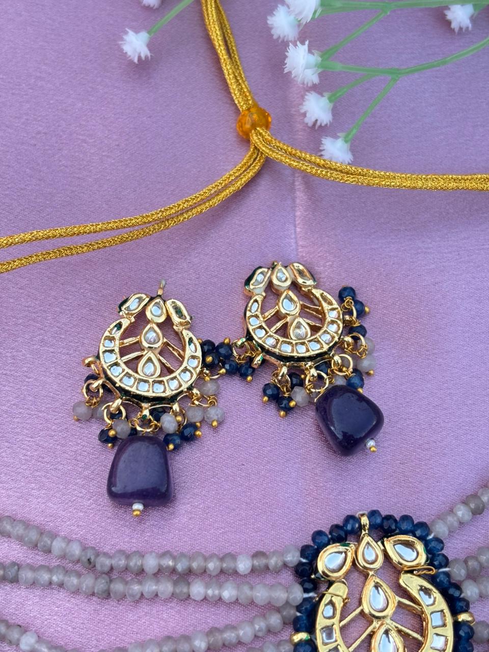 Designer Purple and Grey Beaded Choker Set with Kundan Motif - Image 5