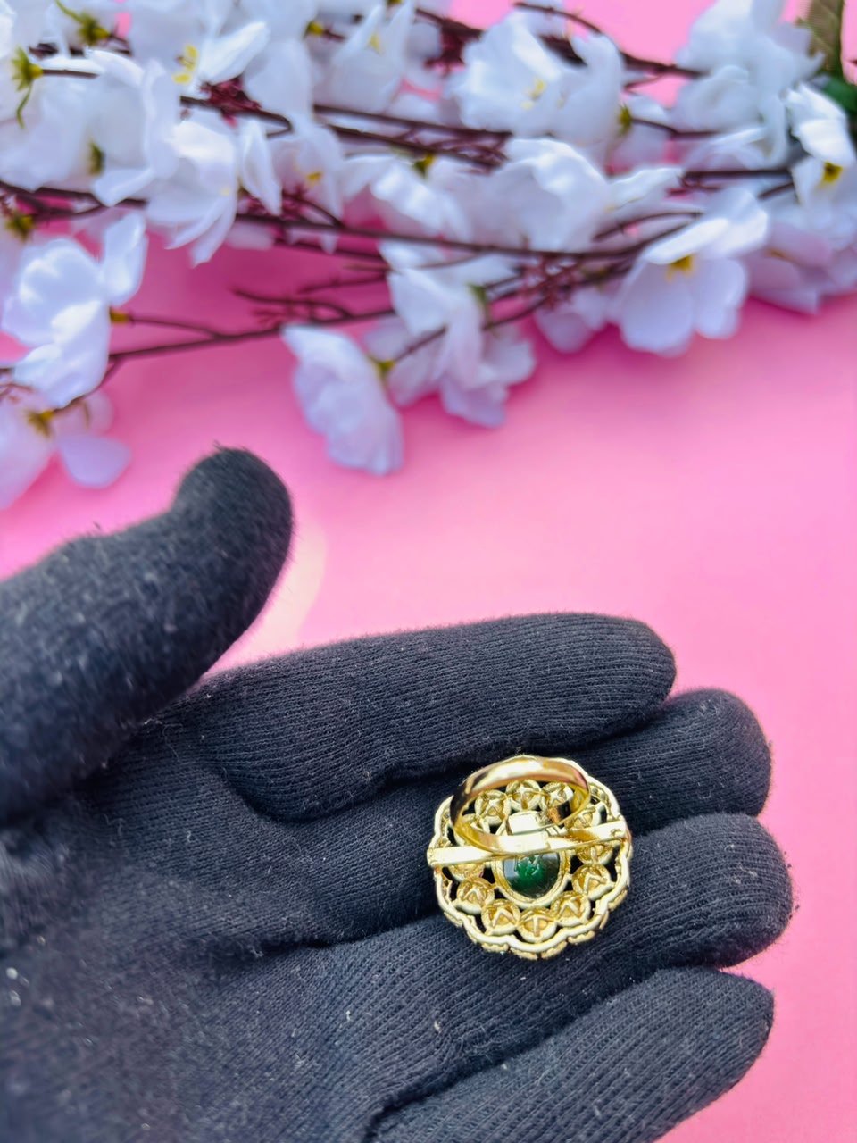 Royal Green Gemstone Statement Ring - Image 4