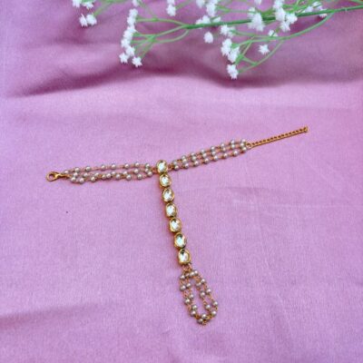 Kundan & Triple-Strand Pearl Haathphool (Pack Of 2)