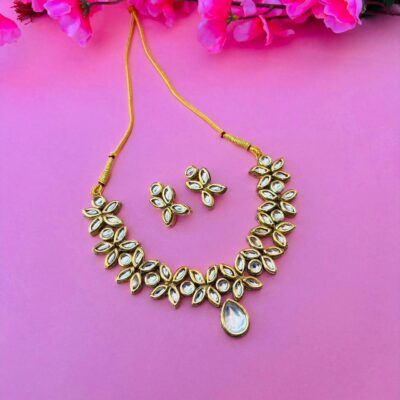 Kundan Statement Necklace with Earrings