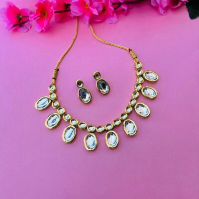 Kundan Statement Necklace with Drop Earrings