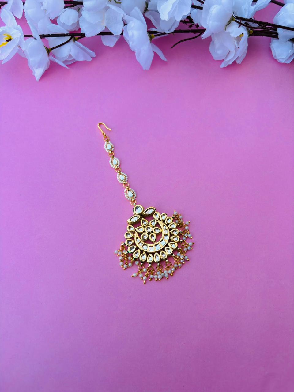 Gold Plated Kundan With White Pearl Maangtika - Image 2