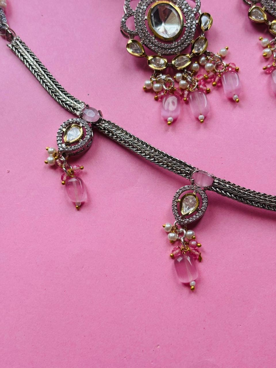 Victorian Kundan Pink Beaded Necklace Set - Image 4