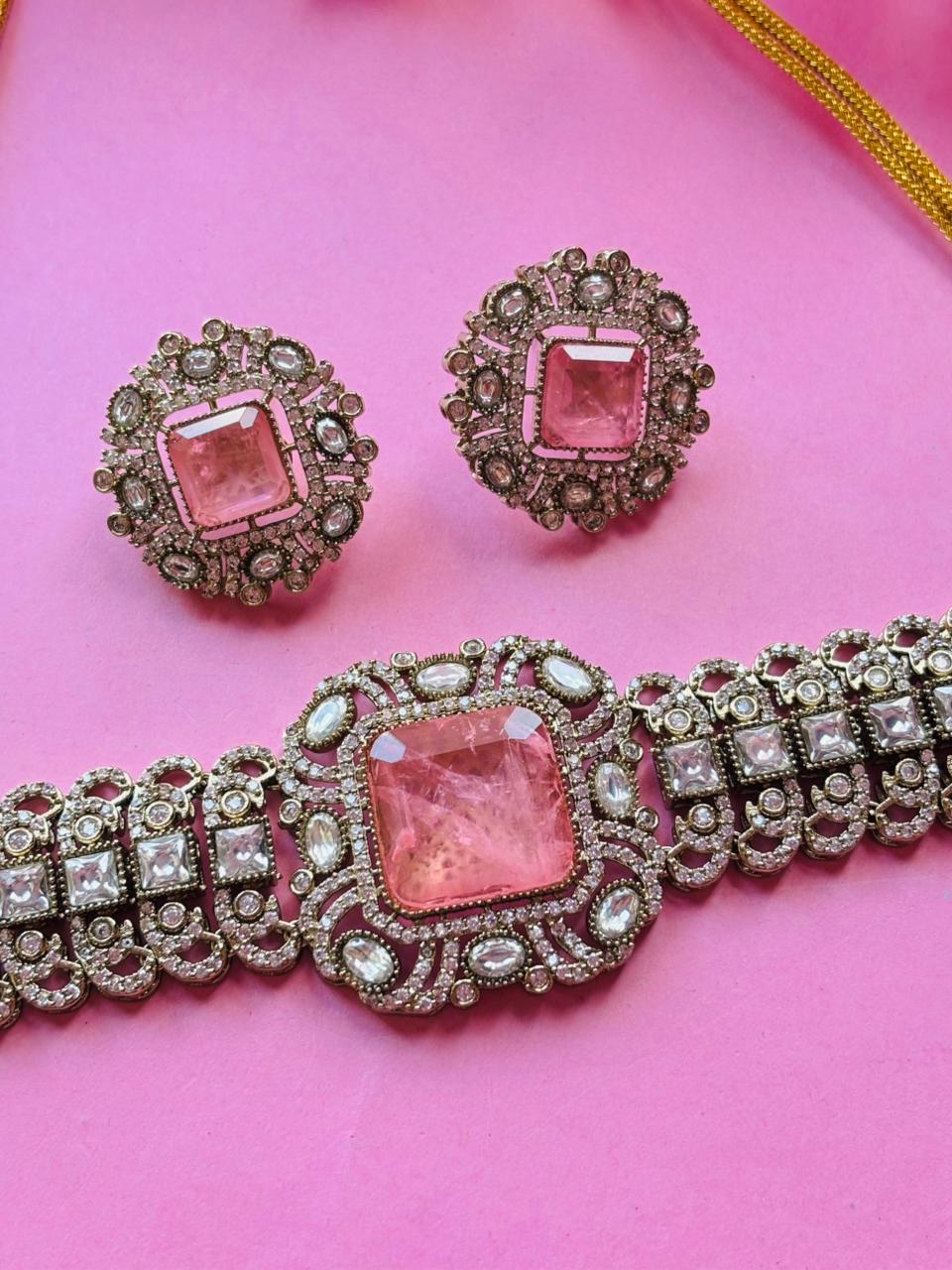 Rose Victorian Choker Necklace Set - Image 3