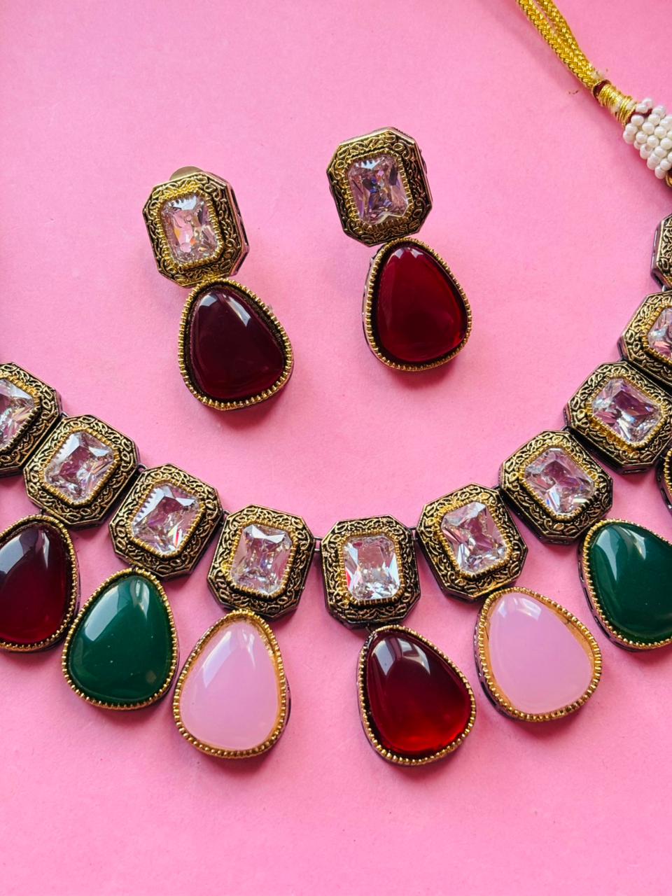 Kundan Multicolor Stone Necklace Set - Image 4