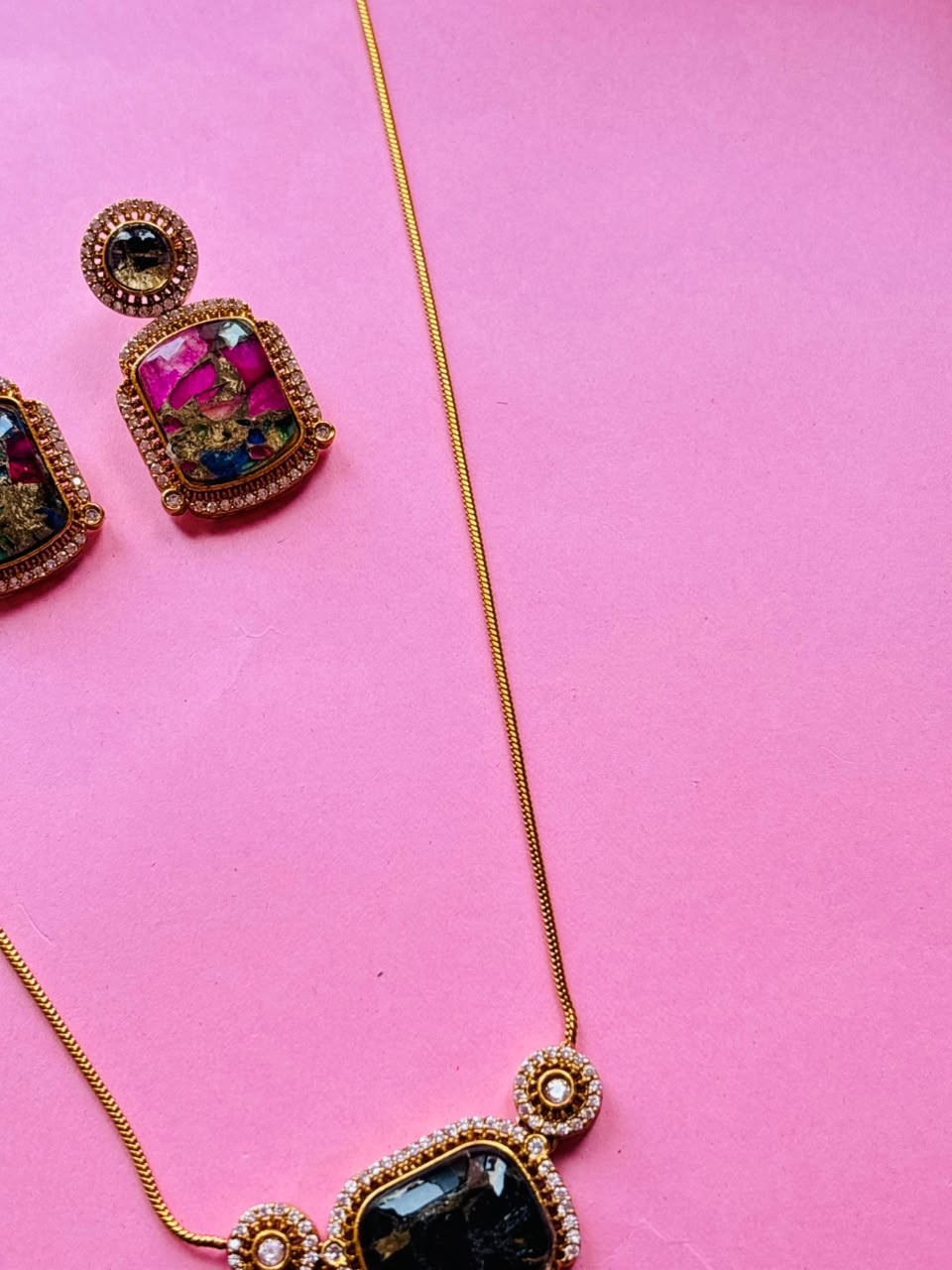 Gold Finish Multi Kundan Polki Chain Pendant Necklace Set - Image 6