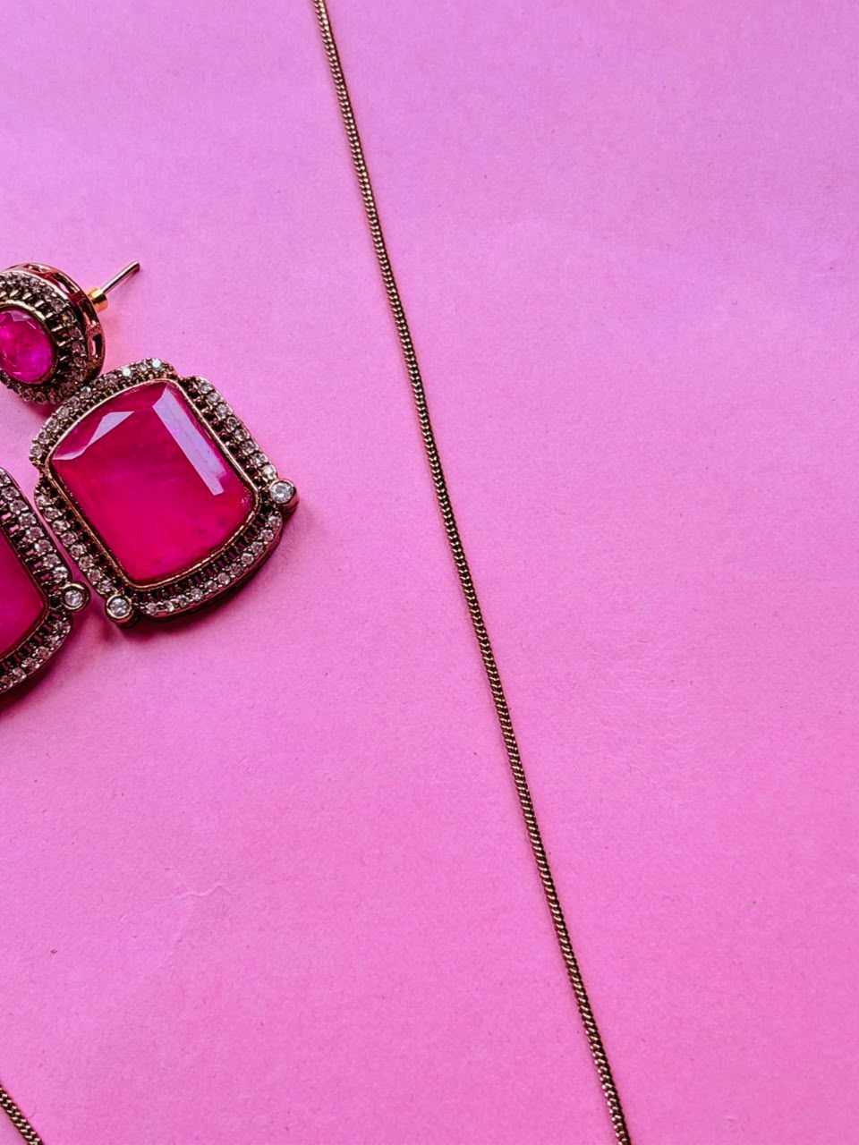 Gold Finish Hot Pink Kundan Polki Chain Pendant Necklace Set - Image 5