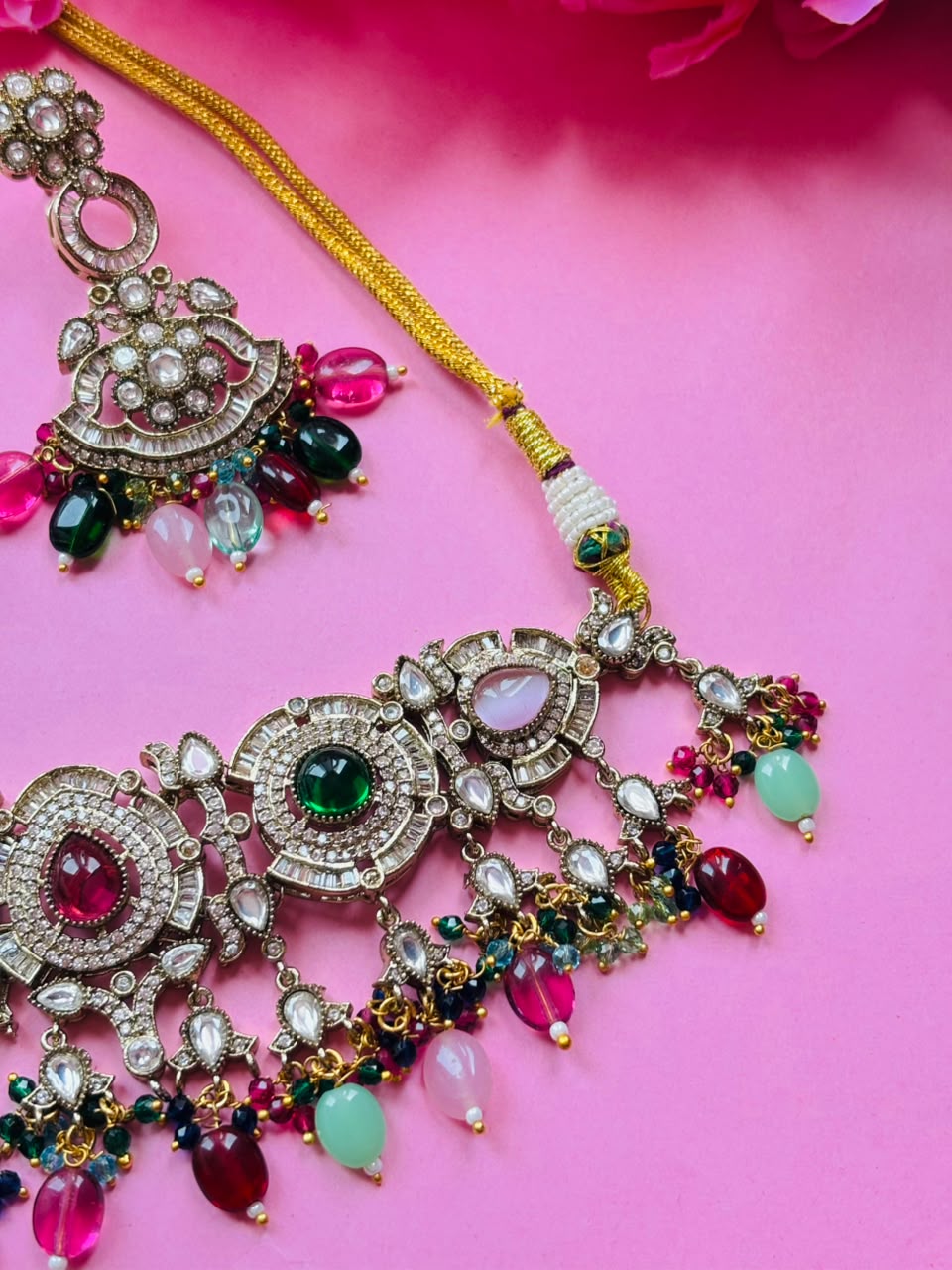 Royal Victorian Choker Set With Earrings - Image 5