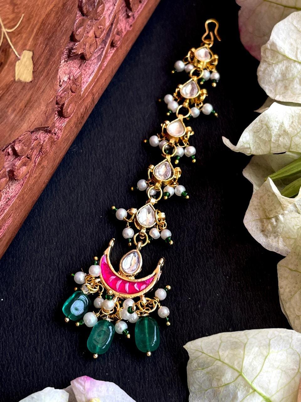 Stone Beads with Pachi Kundan Beaded Mangtika