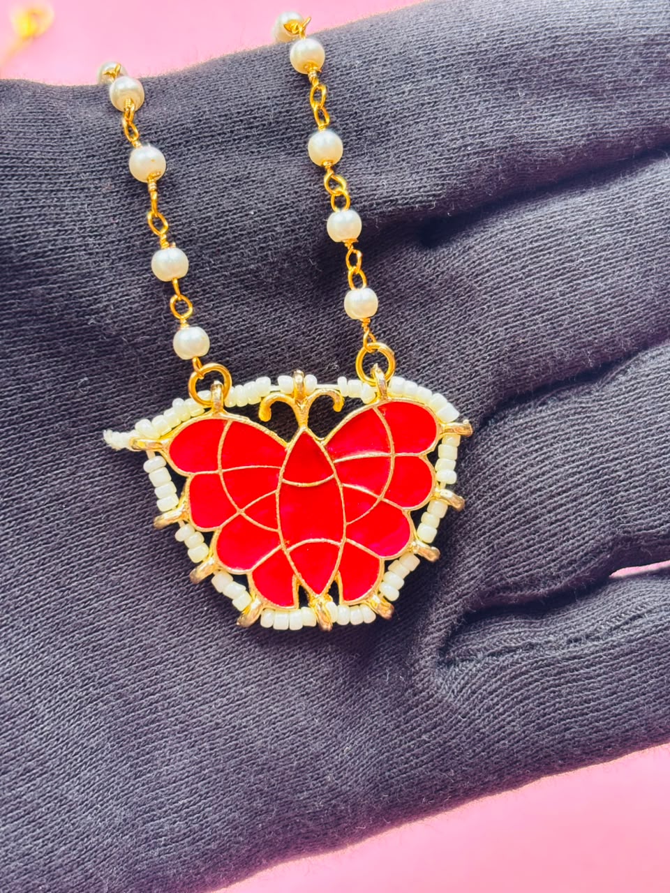 Artistic Animal Theme Gold-Plated Necklace for Trendy Look - Image 5
