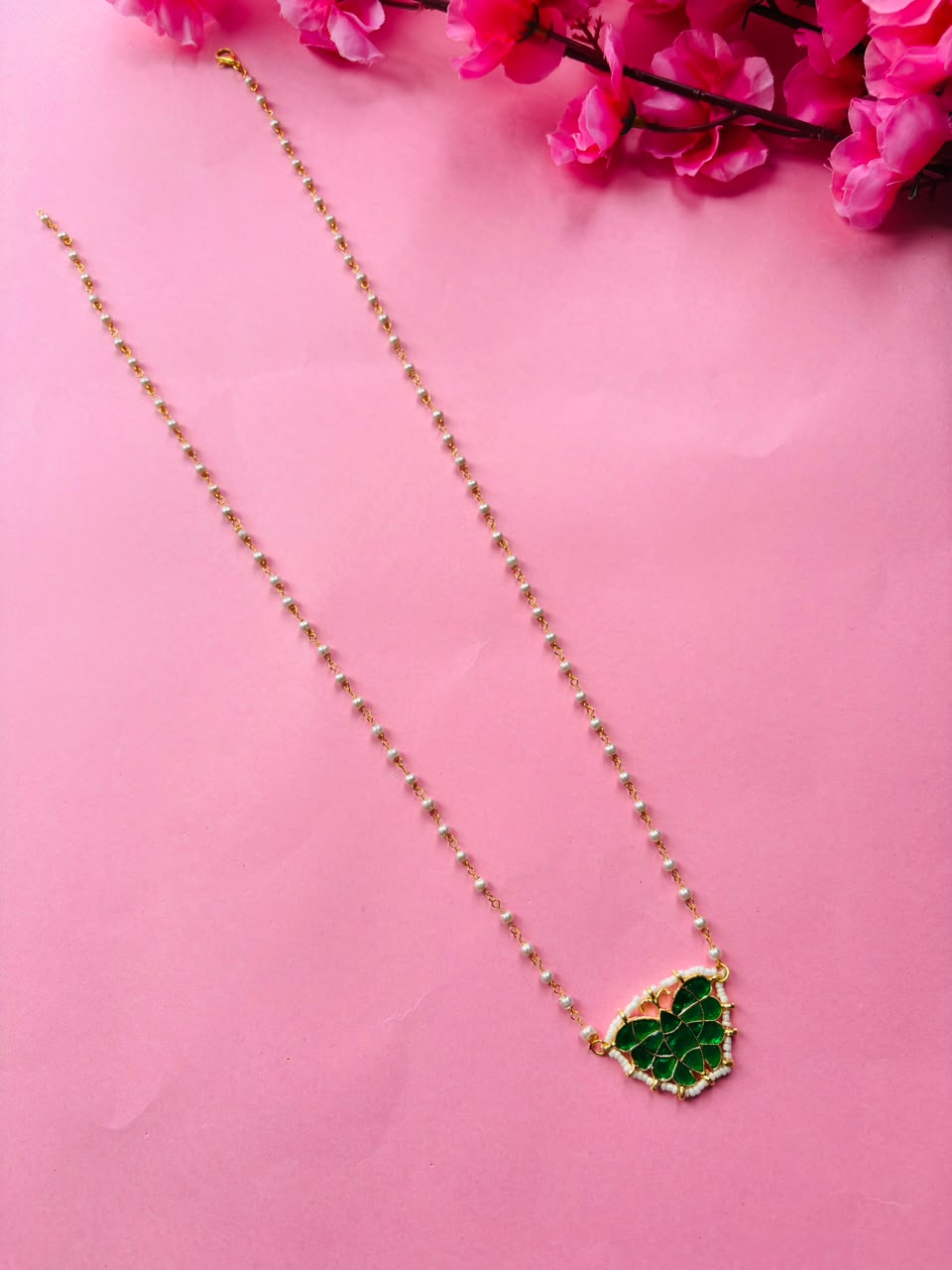 Artistic Animal Theme Gold-Plated Necklace for Trendy Look - Image 2