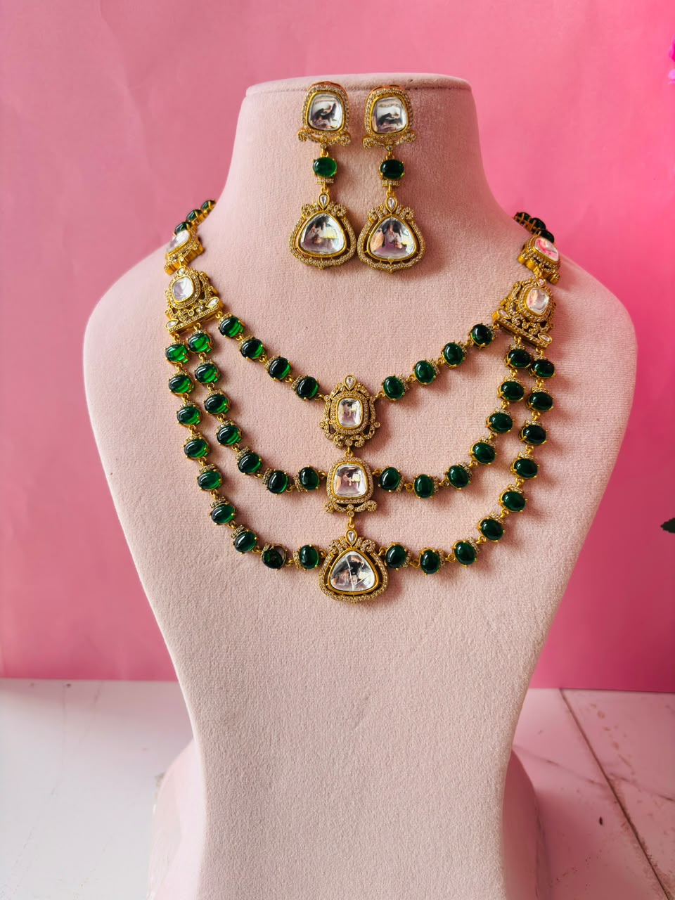 Kundan Emerald Multi-Layer Bridal Necklace Set - Image 2