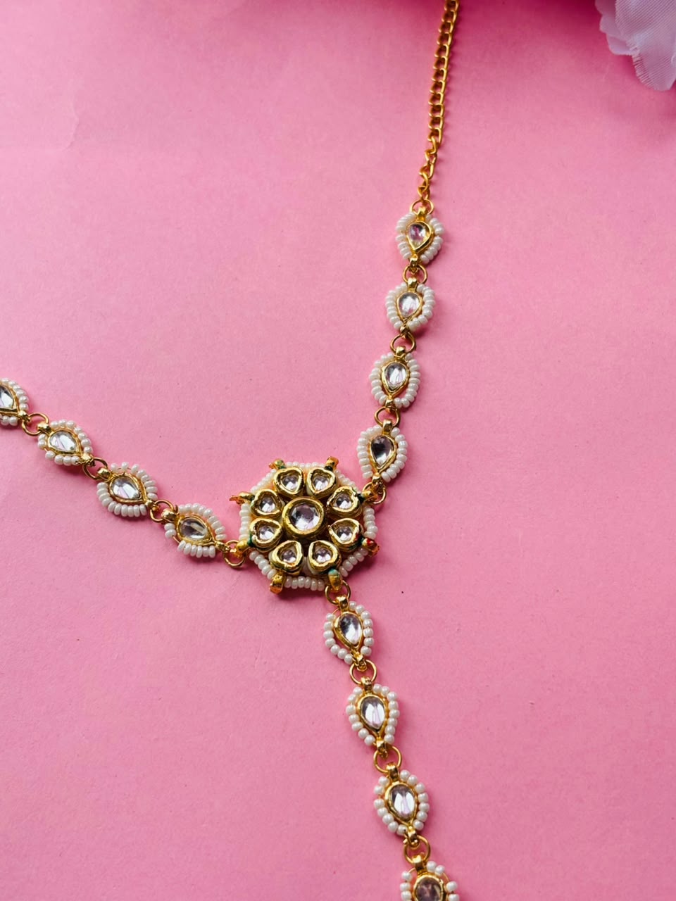 Floral Kundan & Pearl Haathphool (Pack Of 2) - Image 3