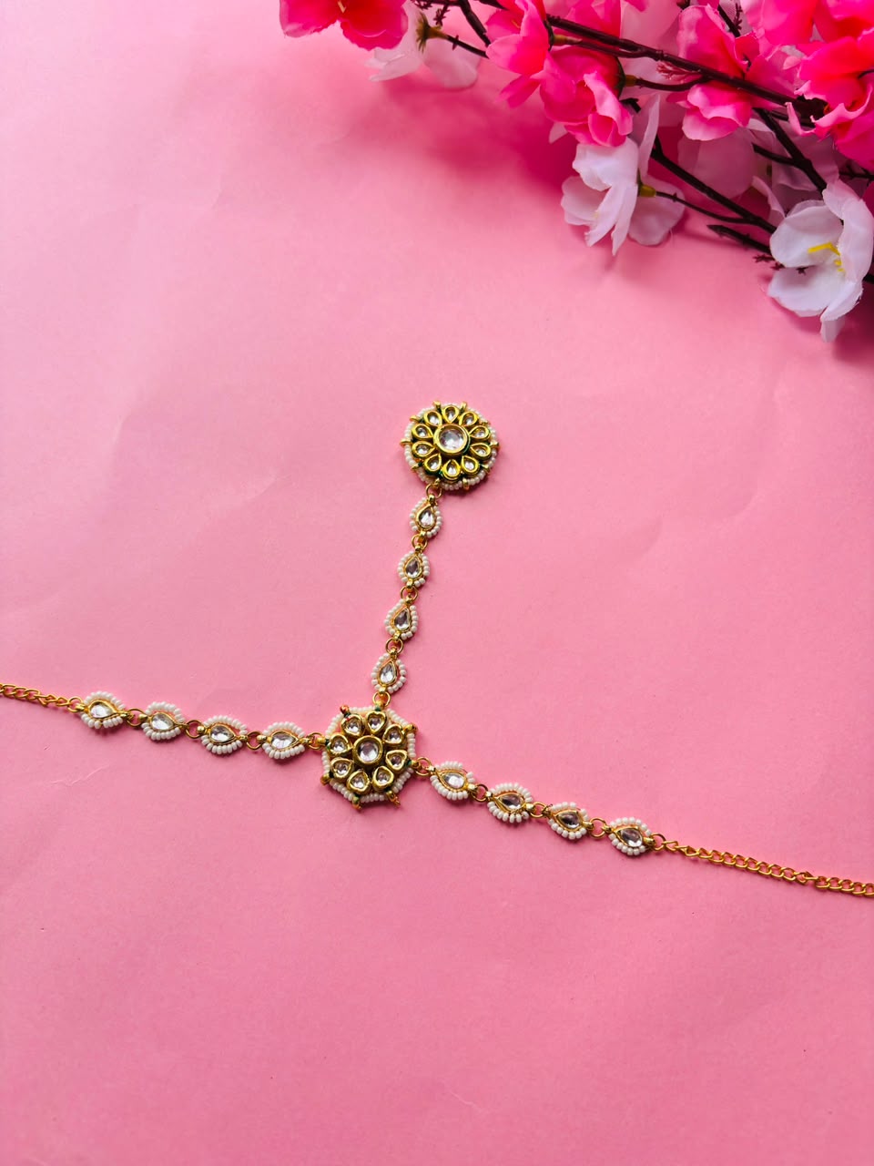 Floral Kundan & Pearl Haathphool (Pack Of 2) - Image 2