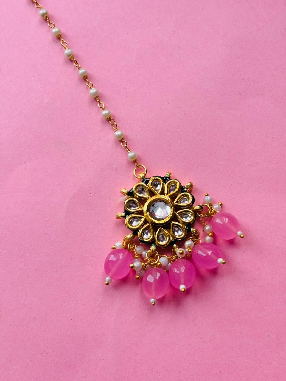 Dainty Pearl & Kundan Maang Tikka - Image 2