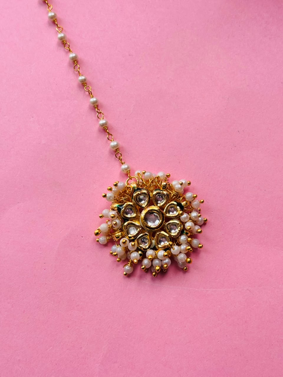 Dainty Pearl & Kundan Maang Tikka - Image 2