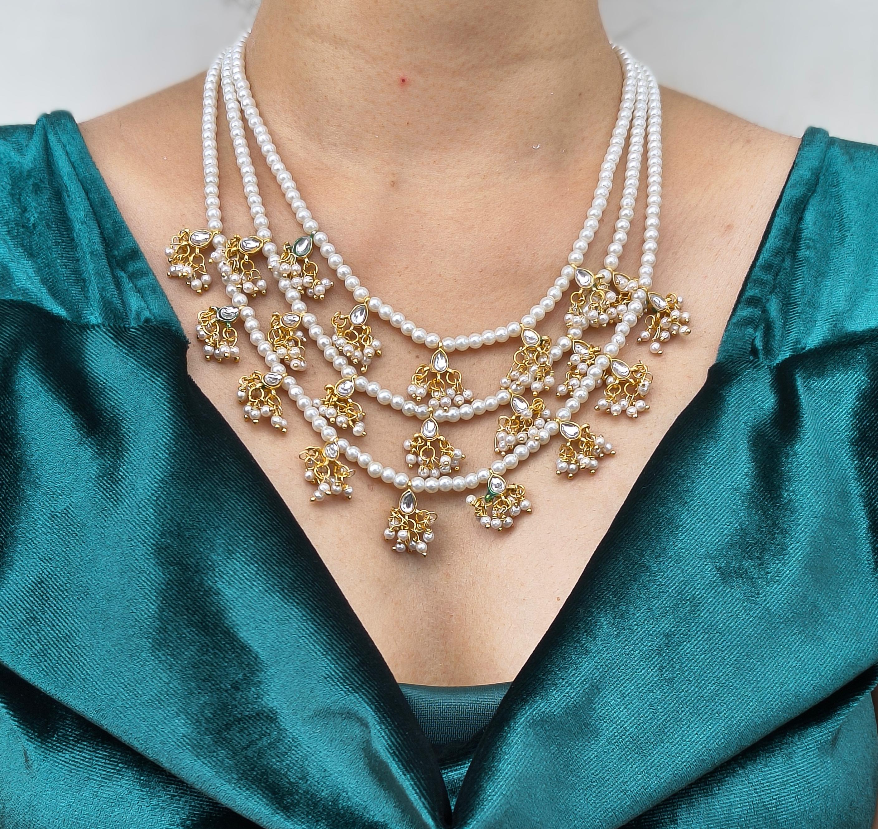 Multi-layer pearl necklace - Image 3