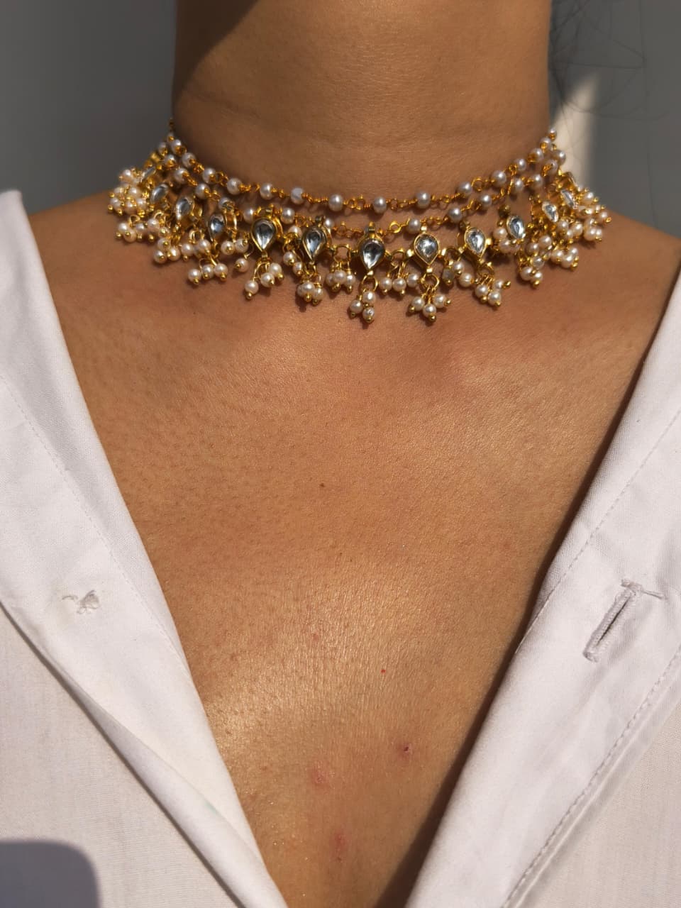 Pearl Beaded Choker With Kundan Drop Pendants - Image 2