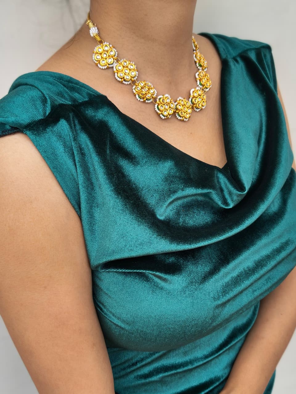 Kundan Floral Cluster Necklace With Pearl Edging, Matching Earring