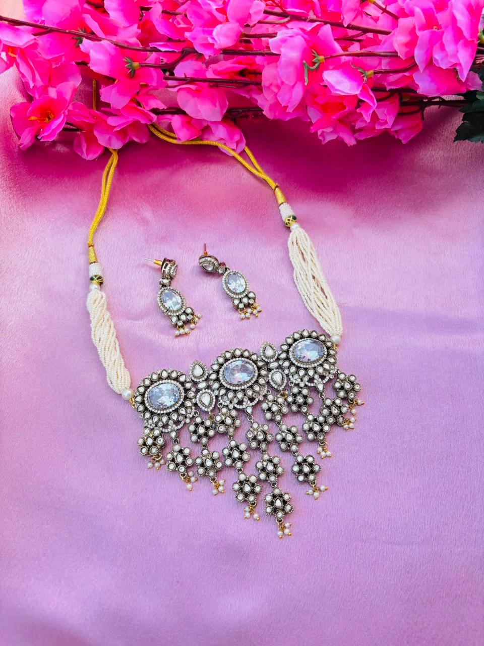 Victorian Polki Choker Necklace Set