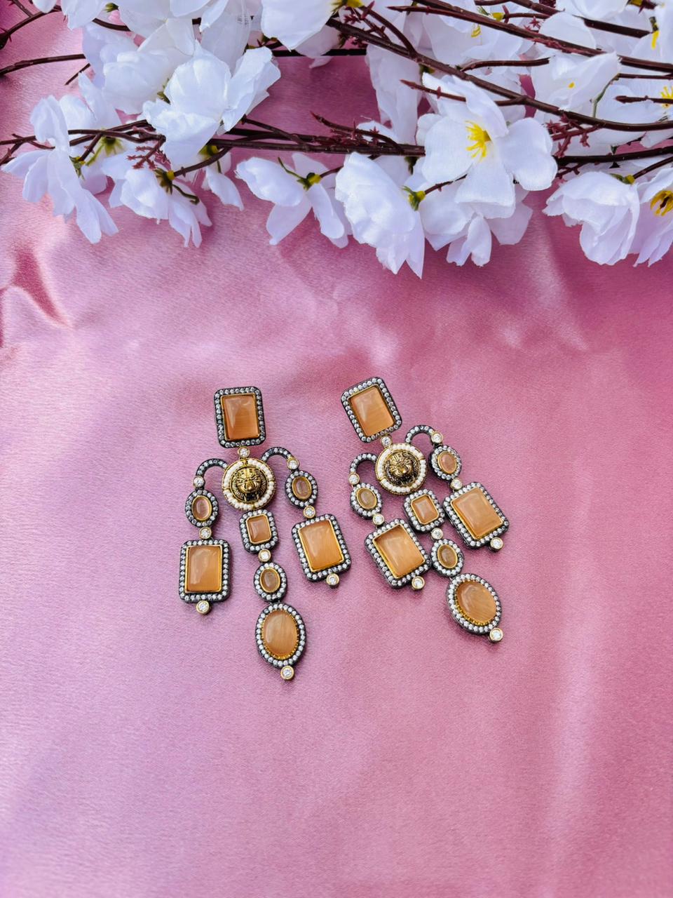 Victorian Lion Head Chandbali Earrings – Peach Cat's Eye Stone