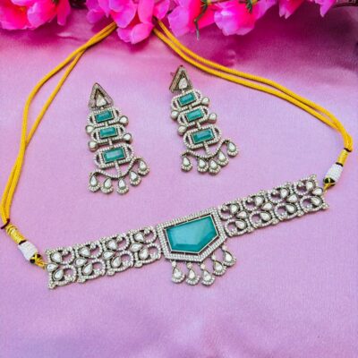 Turquoise Kundan Choker Necklace Set