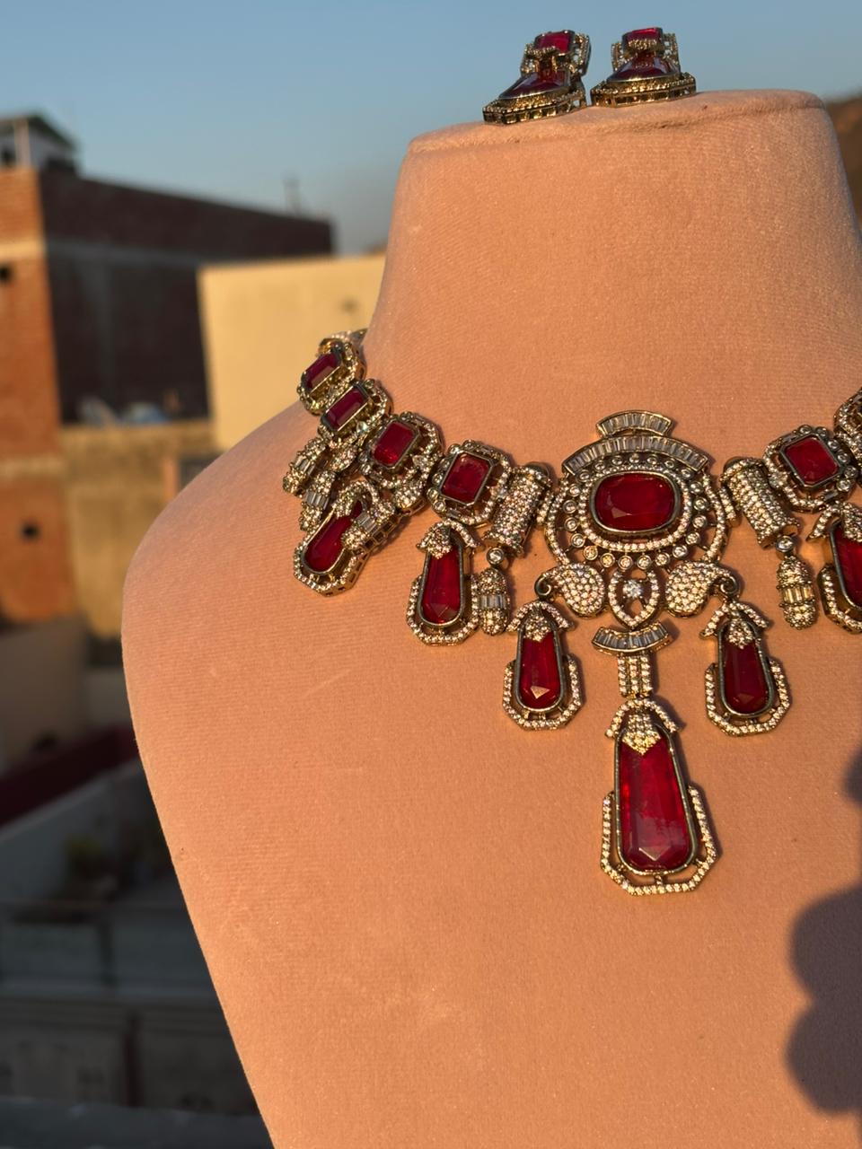 Ruby Victorian Bridal Necklace Set - Image 7