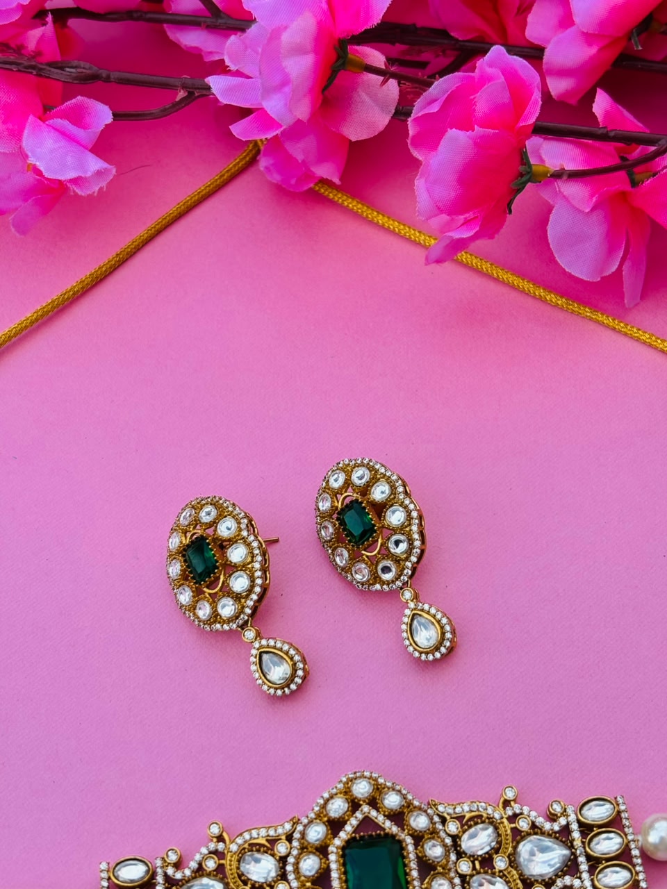 Kundan Pearl Choker Necklace Set - Image 6