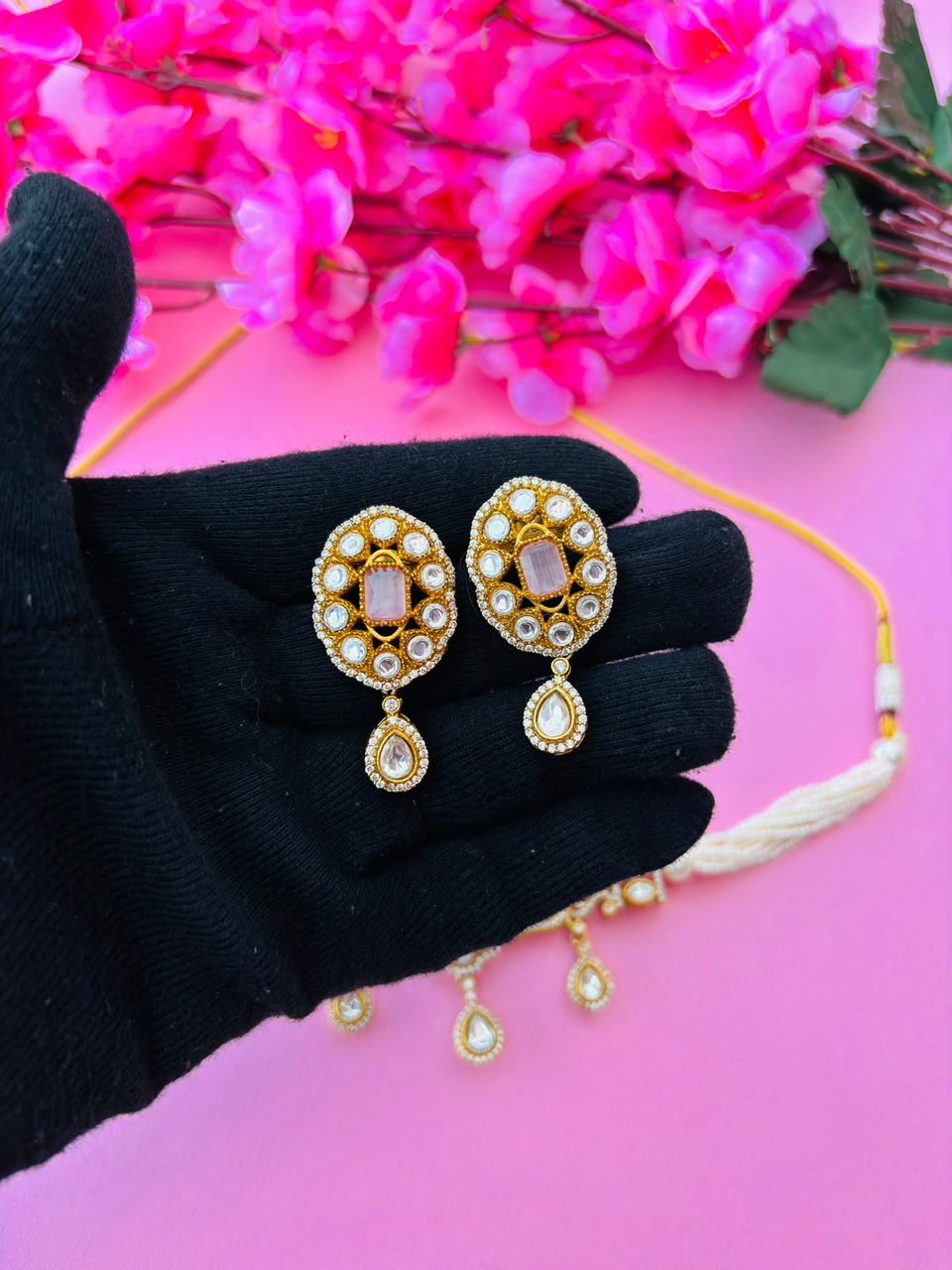 Kundan Pearl Choker Necklace Set - Image 6